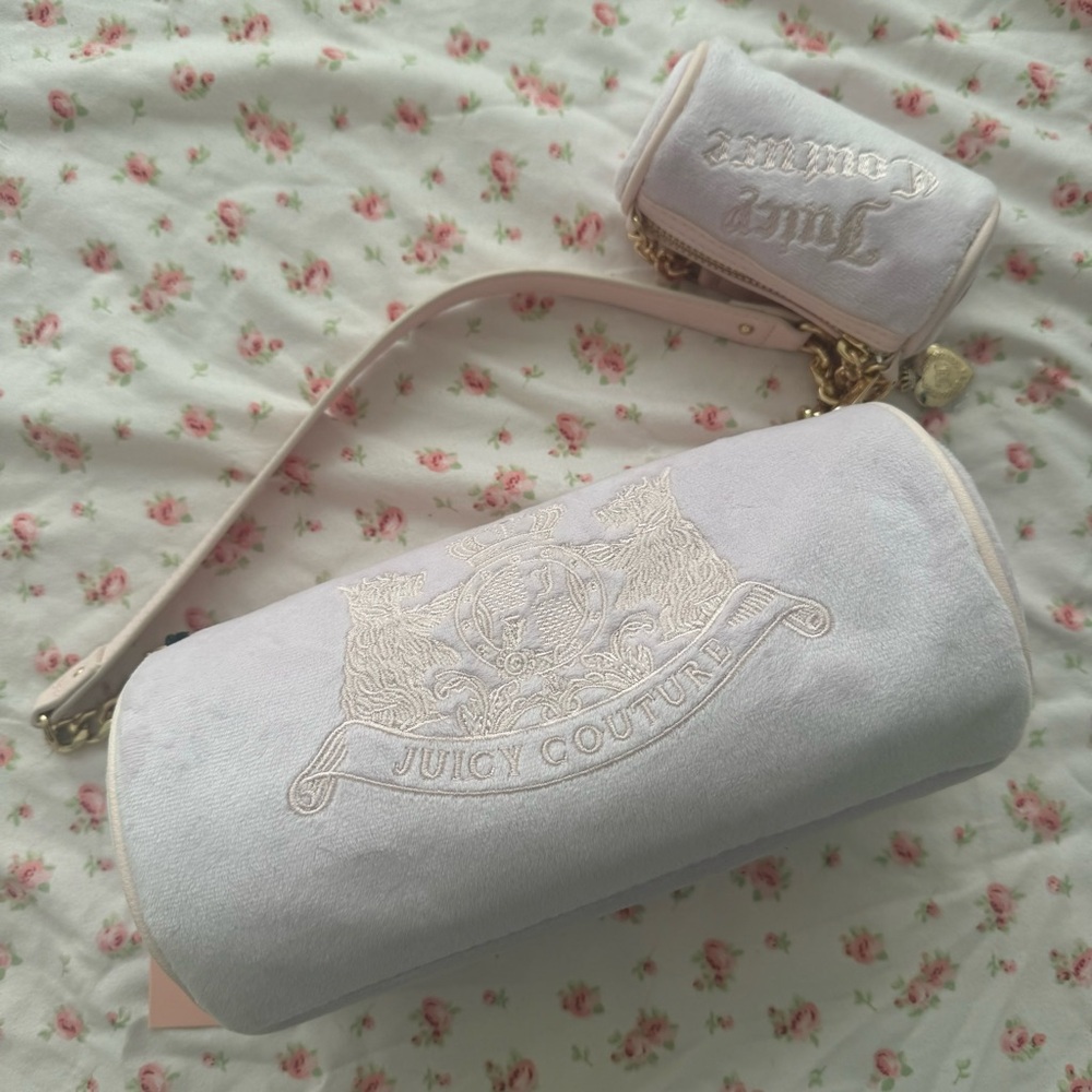 Juicy Couture barrel bag in lavender mist!